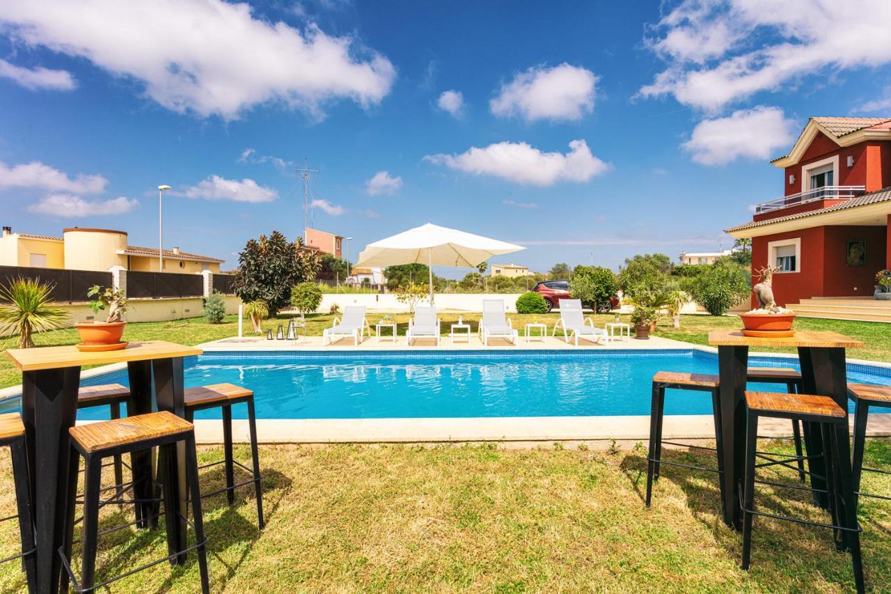 Red House Bed & Breakfast Llucmajor  Εξωτερικό φωτογραφία