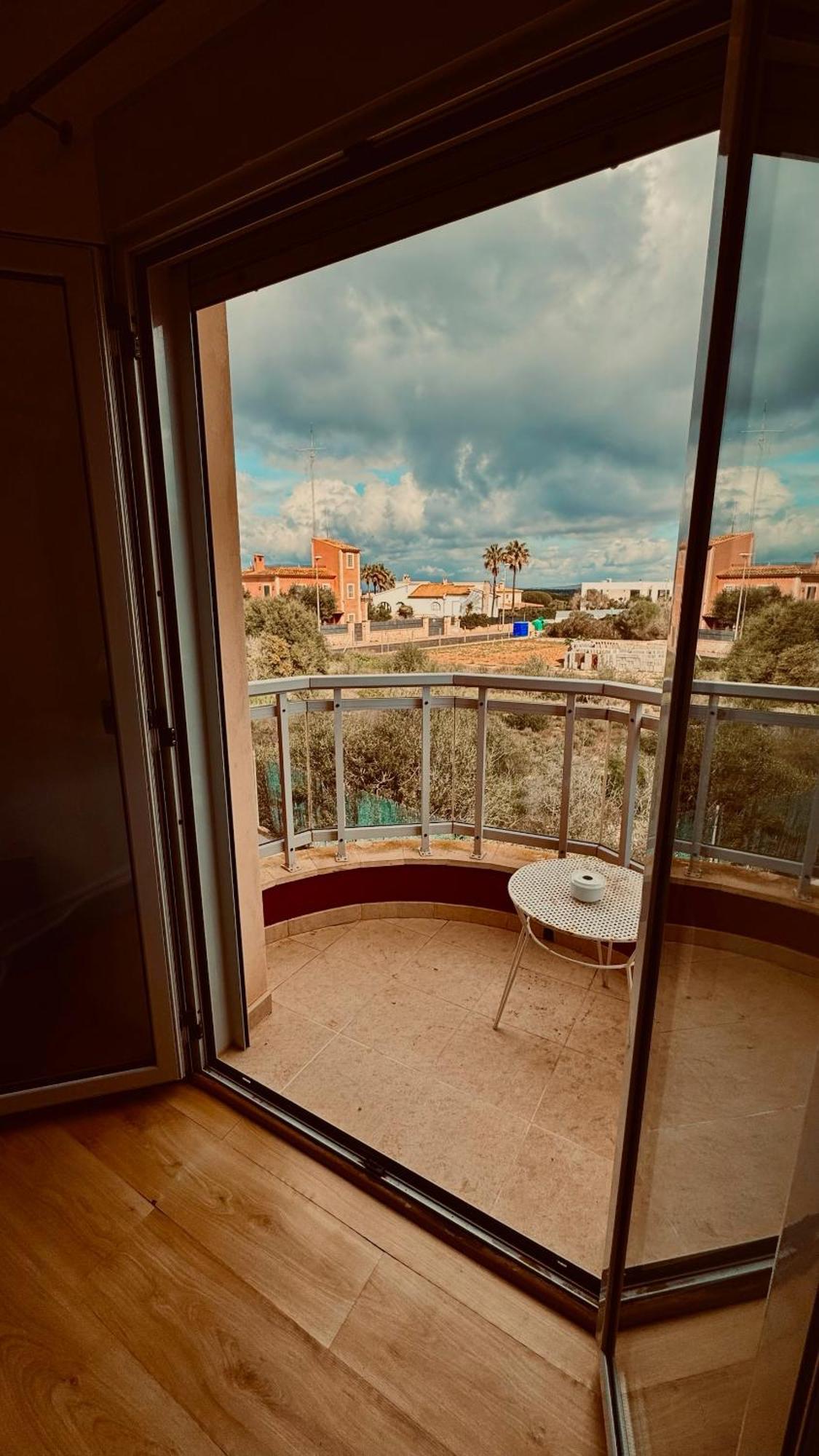 Red House Bed & Breakfast Llucmajor  Εξωτερικό φωτογραφία